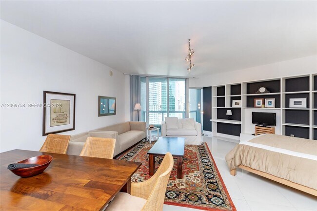 Foto del edificio - 475 Brickell Ave