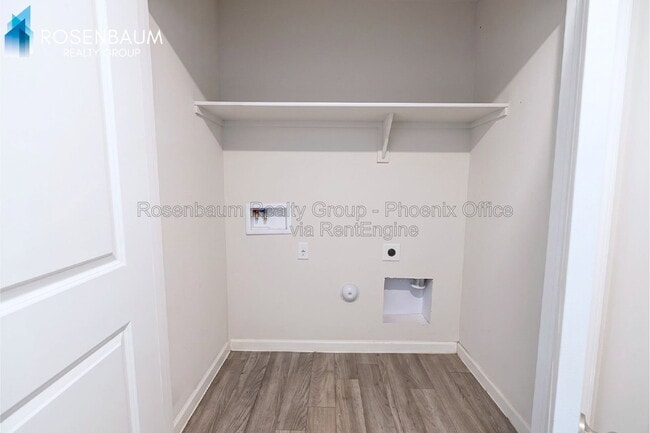 Building Photo - 11094 W Arvada Dr