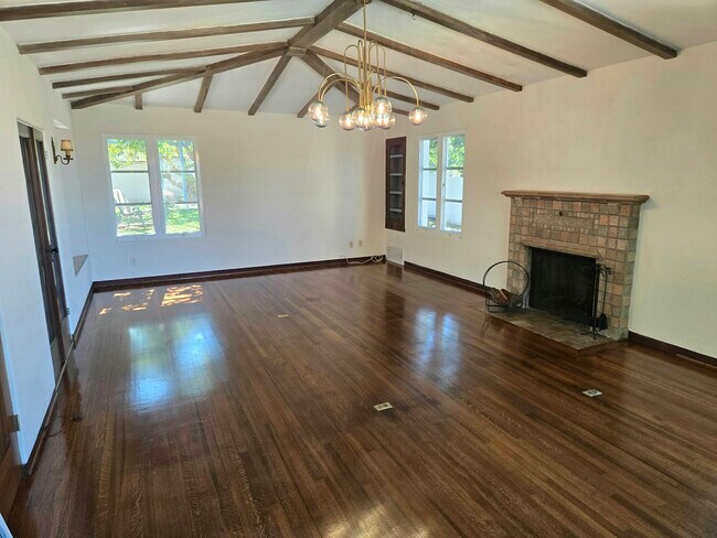 Foto del edificio - 3539 Elliott St