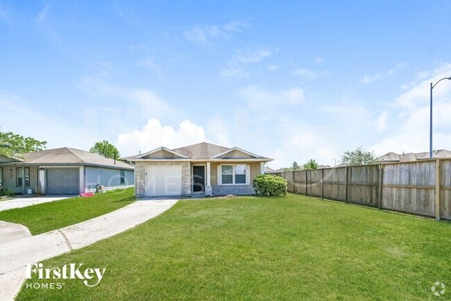 Building Photo - 21202 Grand Linden Ct