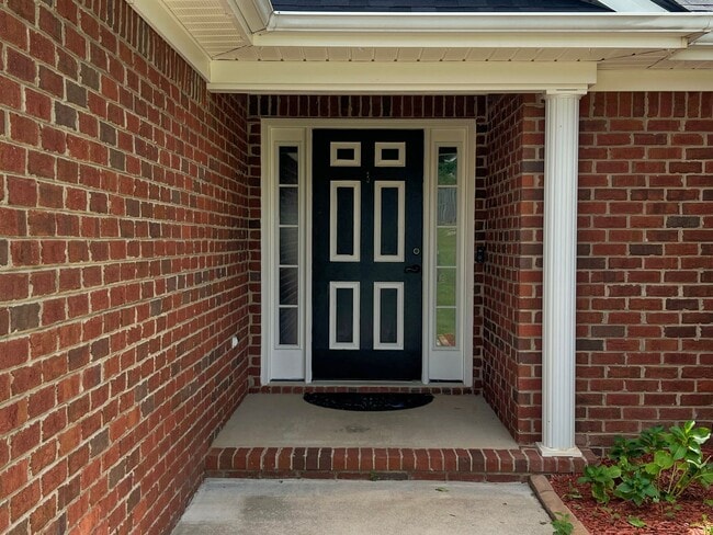 Building Photo - Pet Friendly Ranch Home in Grovetown, Georgia