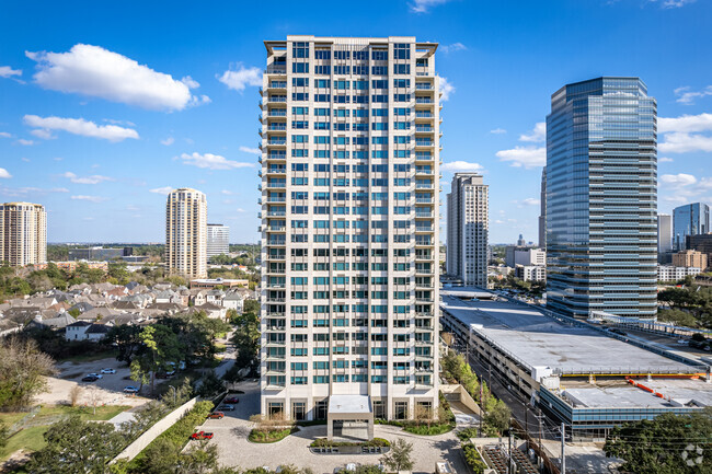 1275 S Post Oak Ln - Belfiore