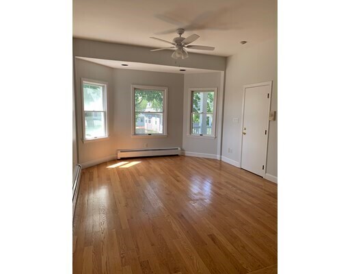 Foto del edificio - 87 Belllevue Rd