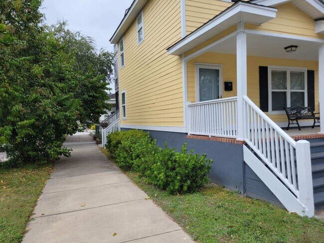 Foto del edificio - 184 Fishburne St