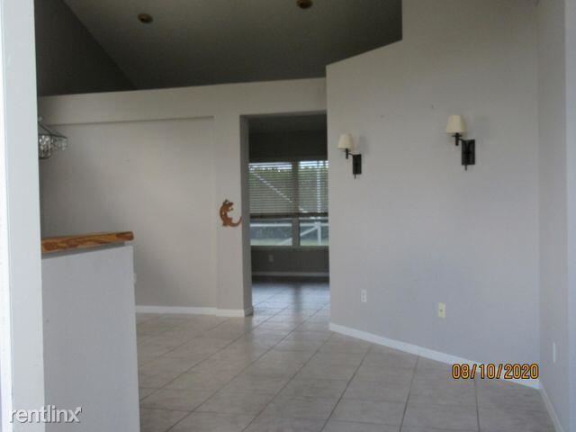 Foto del edificio - 4 br, 2.5 bath House - 9620 Tavernier Dr