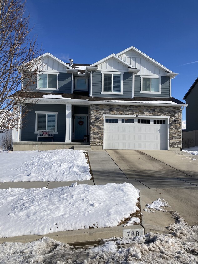 Primary Photo - 788 N Plainsman Dr