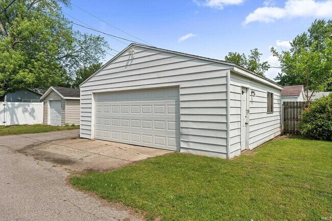 Foto del edificio - 609 S Middleboro Ave