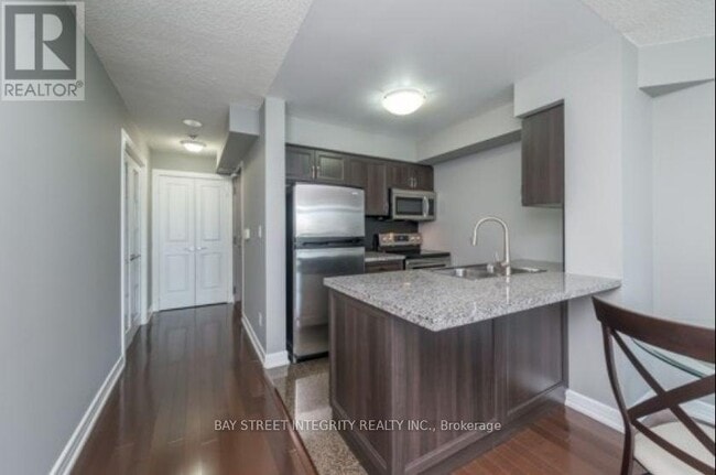 Building Photo - 16-2116 Harrison Garden Blvd
