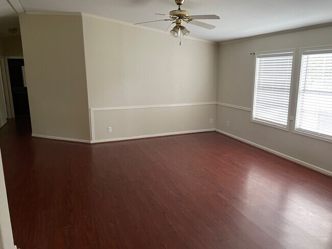 Foto del edificio - 9626 Cedar Ridge Ct