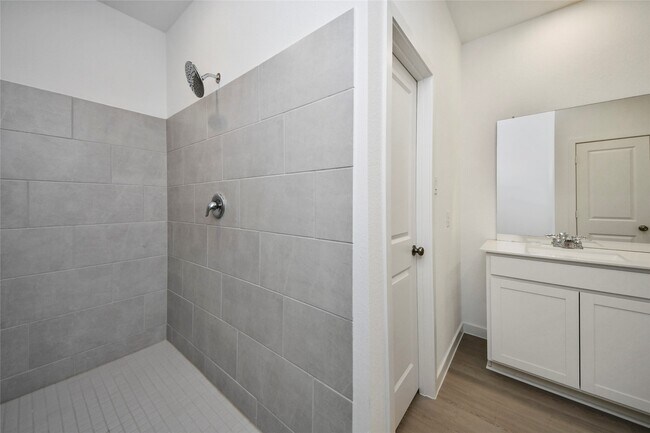 Foto del edificio - 26418 Virginia Wild Rye Ln