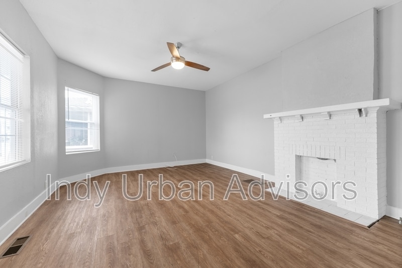 Foto principal - 2954 Ruckle St