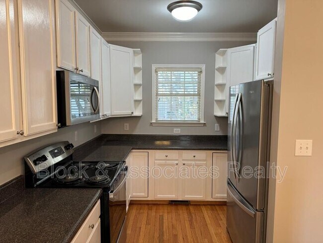 Foto del edificio - 27 Great View Ct