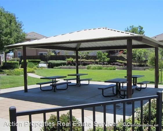 Foto del edificio - 2 br, 2.5 bath House - 8996 Cortina Circle