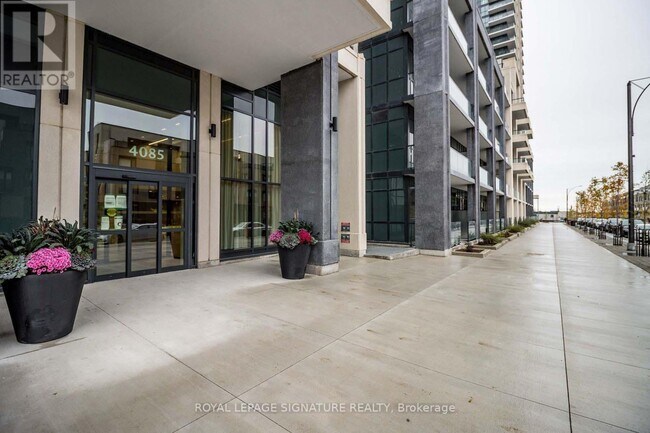 Building Photo - 526-4085 PARKSIDE VILLAGE Dr