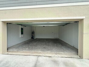 Building Photo - 2466 Hallow Gdn Rd