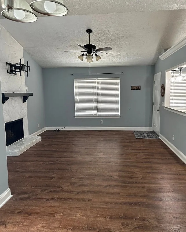 Building Photo - 127 Forest Ridge Dr