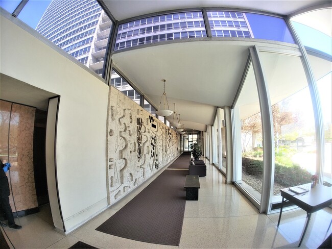 Foto del edificio - 3550 N Lake Shore Dr