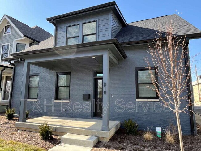 Foto del edificio - 818 Union St