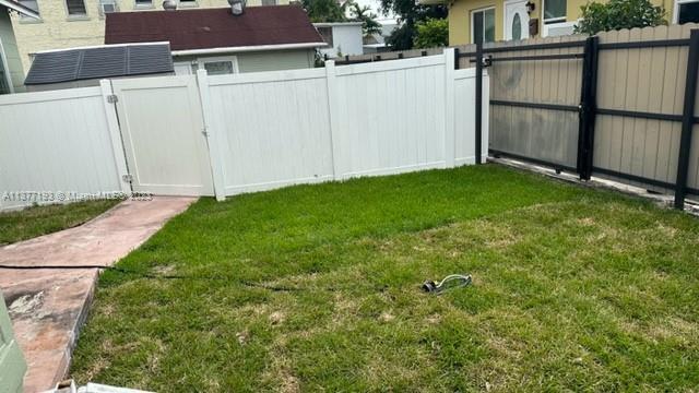 Foto del edificio - 4160 SW 13th St