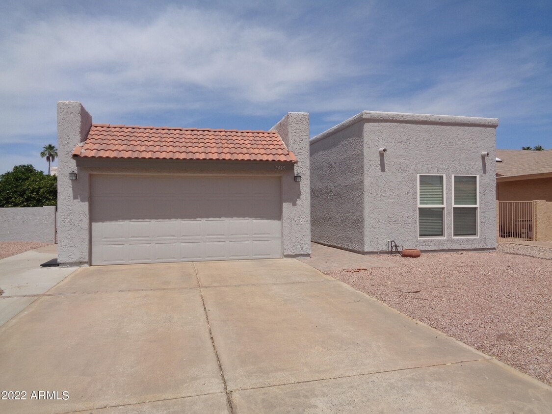 9419 E Fairway Blvd, Sun Lakes, AZ 85248 House Rental in Sun Lakes