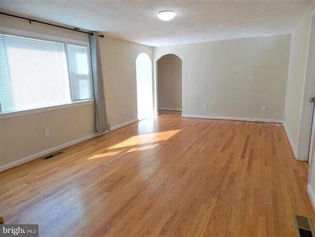 Foto del edificio - 6409 Higham Dr