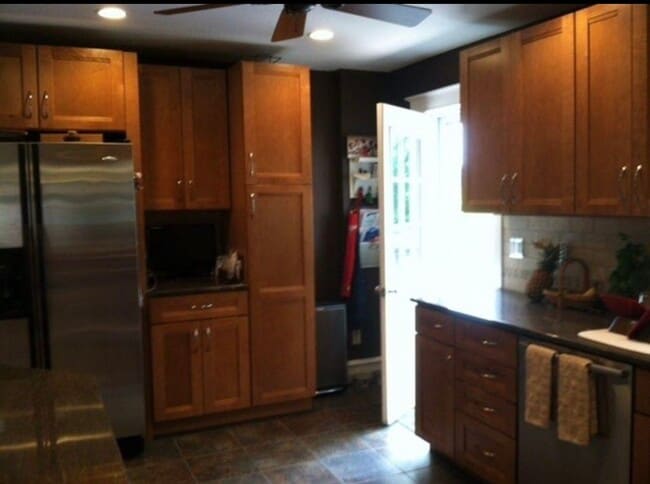 Foto del edificio - 207 E 11th Ave