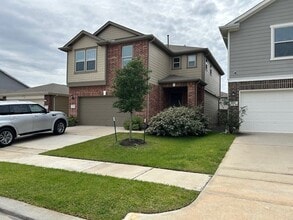 Building Photo - 17247 Rock Willow Ln