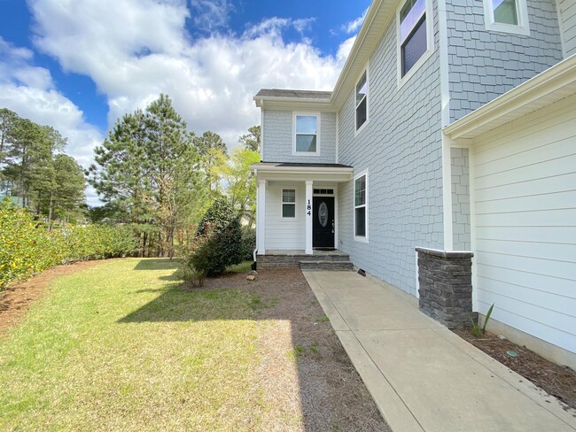 Building Photo - 184 Pine Hawk Dr
