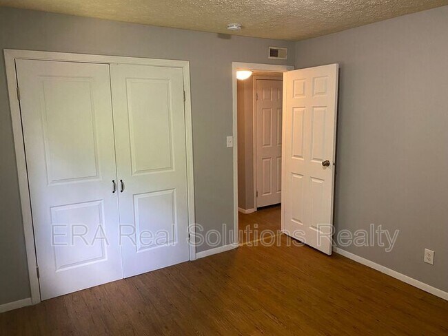 Building Photo - 3466 Courtright Ln