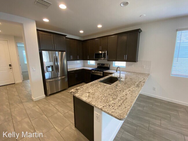 Foto del edificio - 5 br, 3 bath House - 2216 W. Dunbar Dr