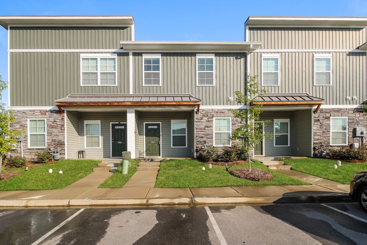 Primary Photo - 264 Duck Grove Way, Columbia, SC