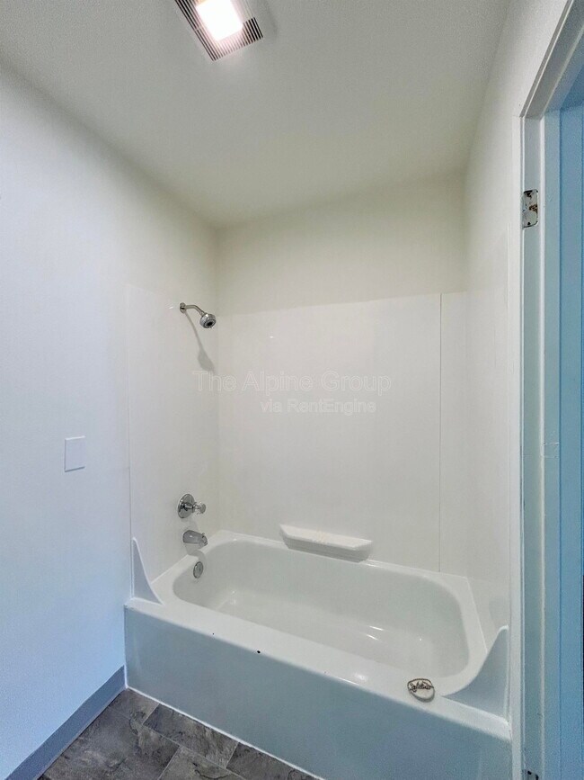 Foto del edificio - 13341 SW 17th St