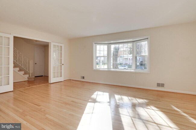 Foto del edificio - 7936 Carrleigh Pkwy