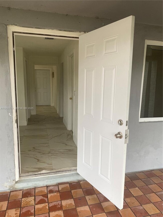 Foto del edificio - 2122 NW 5th St