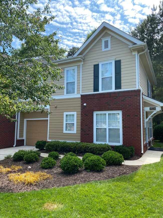 Building Photo - 15224 Coventry Ct Ln