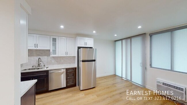 Foto del edificio - Gorgeous Fully Remodeled 1-Bed + 1-Bath in...