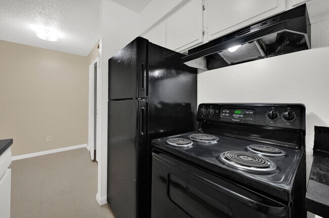 Foto del edificio - Make this charming studio your new home