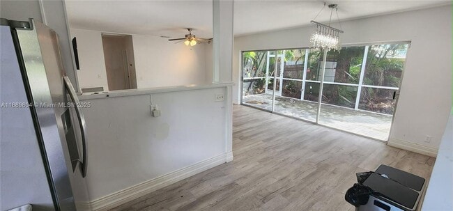 Foto del edificio - 200 NW 9th St