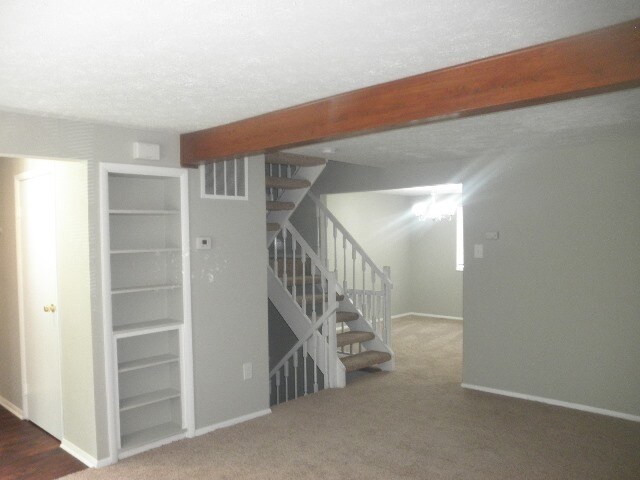 Building Photo - 9994 Tuscarora Rd- Charming 3 bedroom 1 fu...