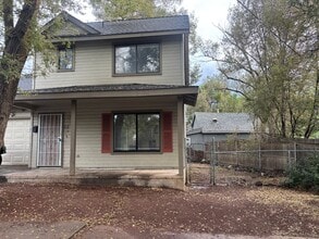 Building Photo - 112 E Benton Ave