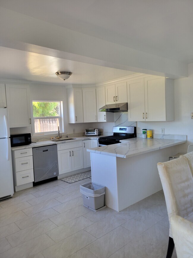 Foto del edificio - 36840 Olive St
