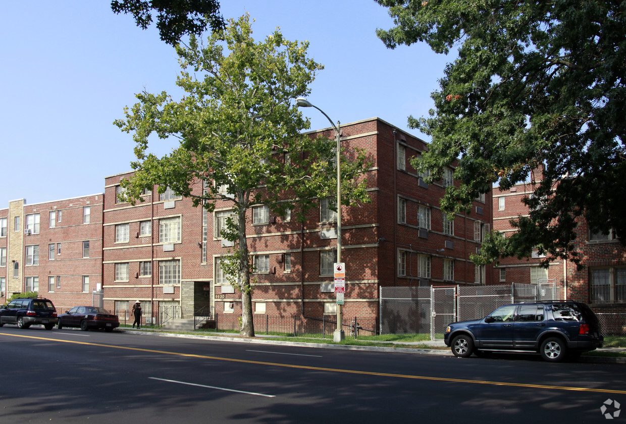 Building Photo - 6630 Georgia Ave NW