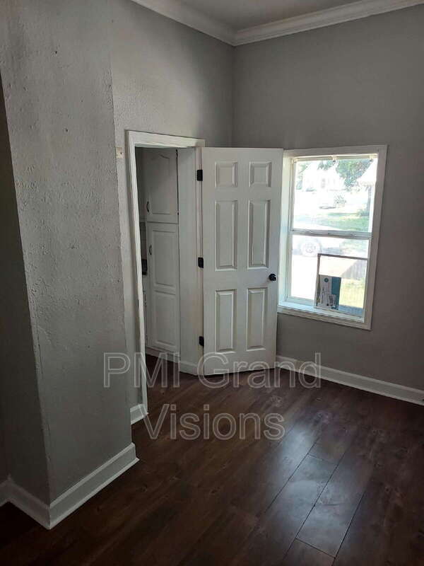 Foto del edificio - 140 N 17th St