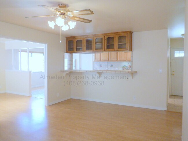 Foto del edificio - Cambrian 3BR/2BA Home w/ Central A/C, Pets Negotiable!