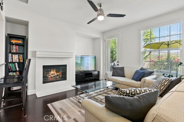 Foto del edificio - 44 Glenalmond Ln