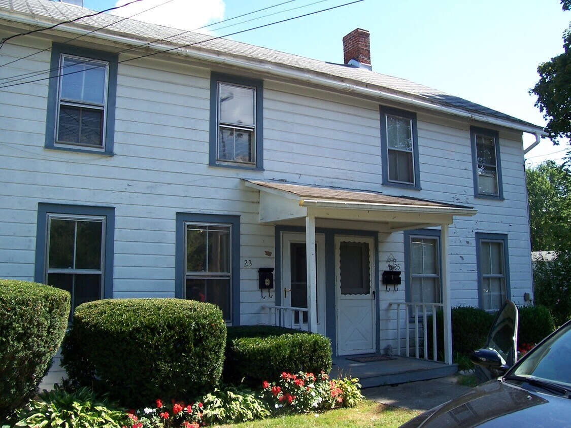 2325 Thompson St Unit 23 25 Thompson street, Red Hook, NY 12571