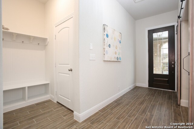Foto del edificio - 28963 Windlesham Way