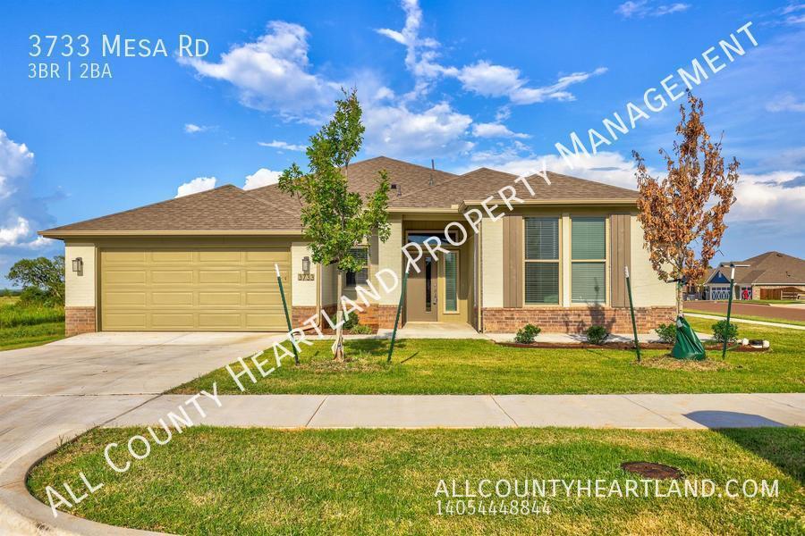 Primary Photo - Must See- NEW Home in Red Canyon Ranch!