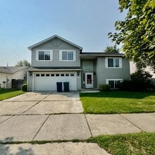 Building Photo - 2124 W Canfield Ave