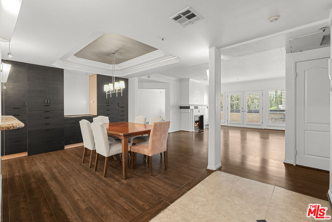 Foto principal - 5224 Zelzah Ave